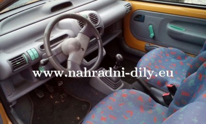 Renault Twingo na náhradní díly České Budějovice / nahradni-dily.eu