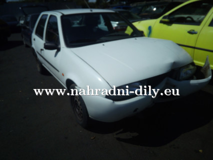 Ford Fiesta bílá - díly z tohoto vozu / nahradni-dily.eu