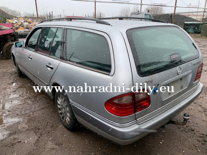 Mercedes E 250 náhradní díly Hradec Králové / nahradni-dily.eu