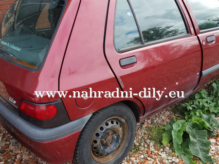 Renault Clio na náhradní díly Pardubice / nahradni-dily.eu