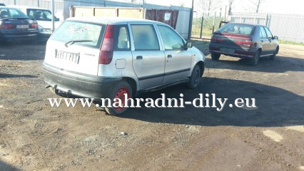 Fiat Punto na náhradní díly Hradec Králové / nahradni-dily.eu