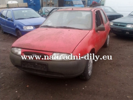 Ford Fiesta červená na náhradní díly Pardubice