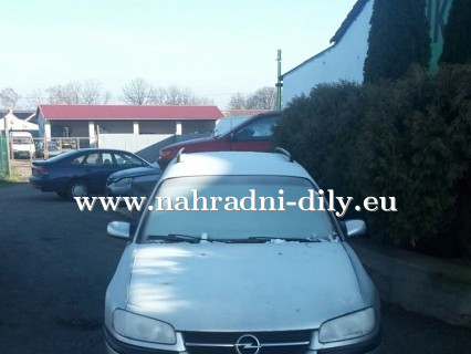 Opel Omega kombi náhradní díly Pardubice