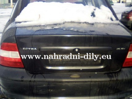 Opel Vectra 2.0 16V náhradní díly Pardubice / nahradni-dily.eu