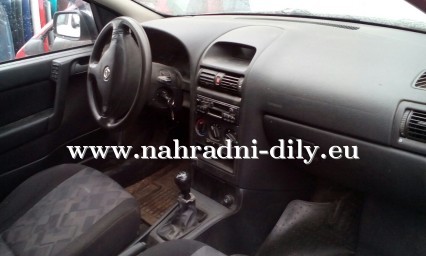 Opel Astra G 1,6i na náhradní díly České Budějovice / nahradni-dily.eu