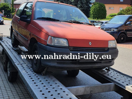 Renault Clio na náhradní díly KV / nahradni-dily.eu